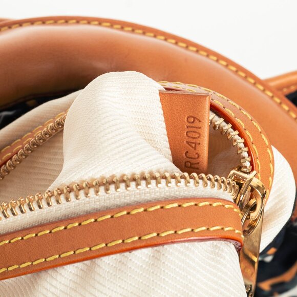 Louis Vuitton Bulles MM Navy Monogram Rope-Tassel Hobo Bag - Picture 14 of 14